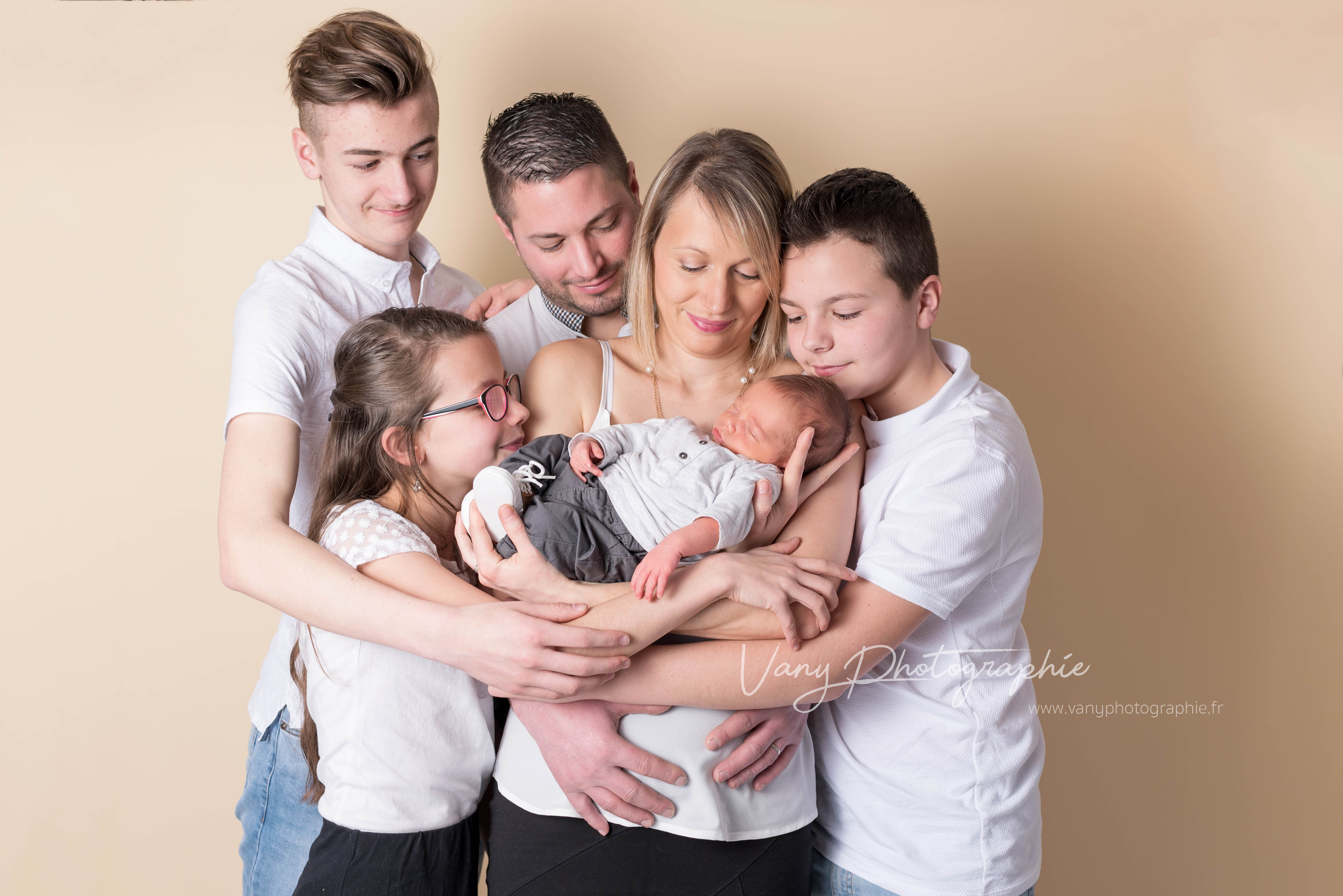 Photographe naissance Mayenne