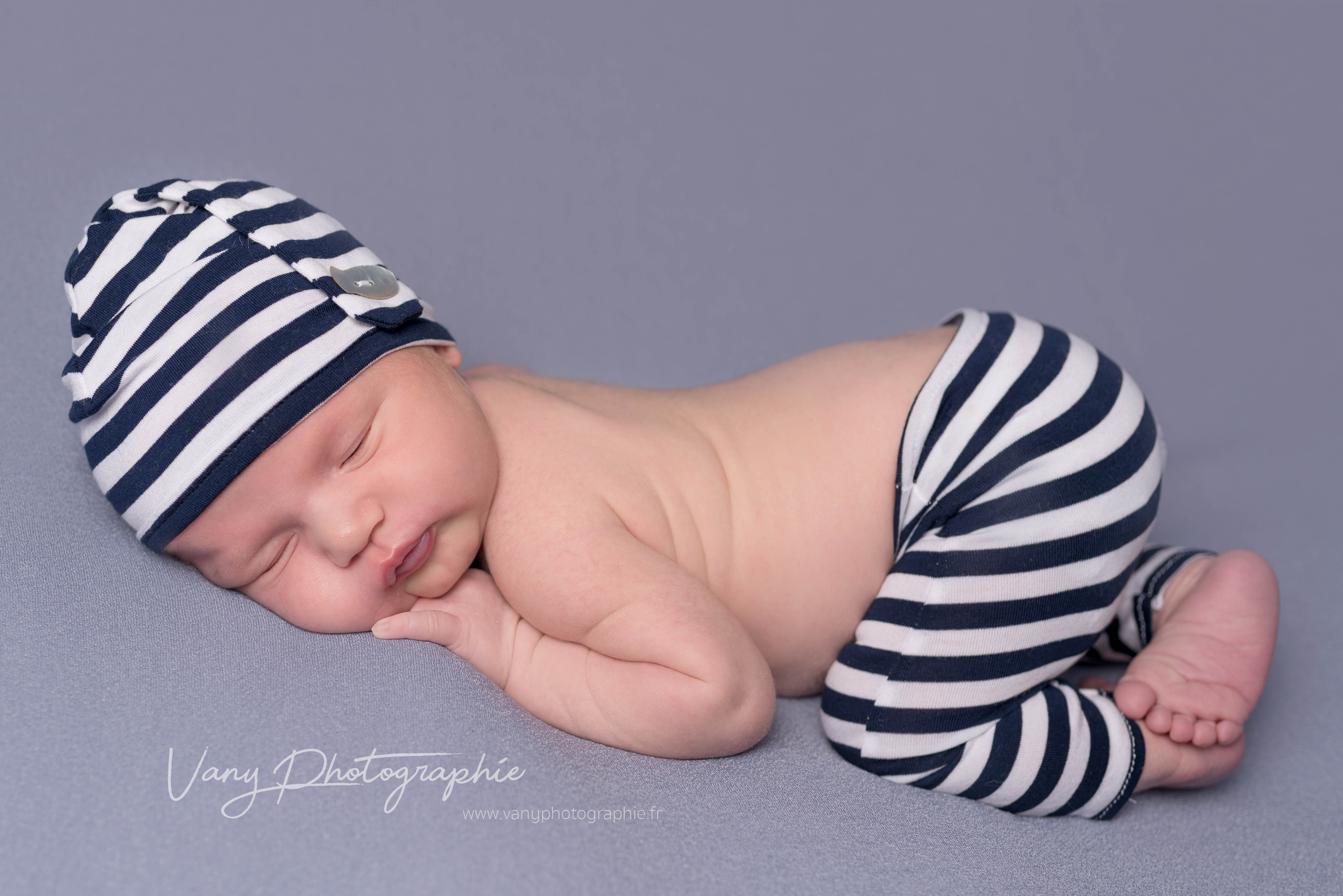 Photographe naissance Mayenne